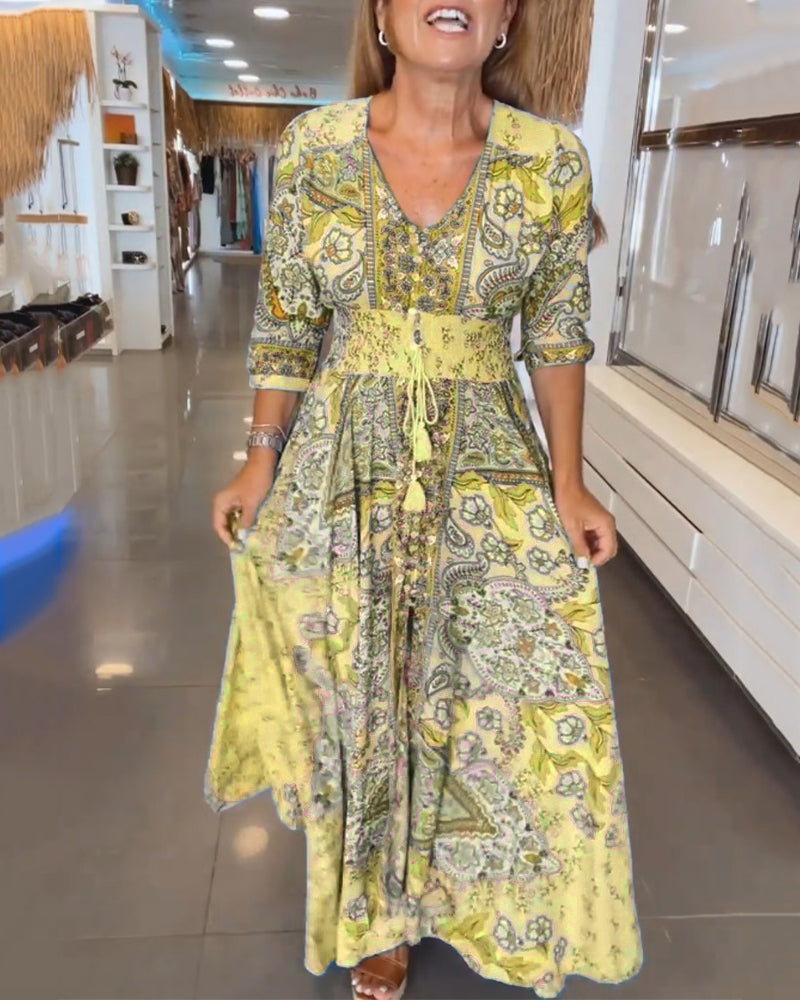 Raven | Chic V-Neck Dress for Elegant Getaways