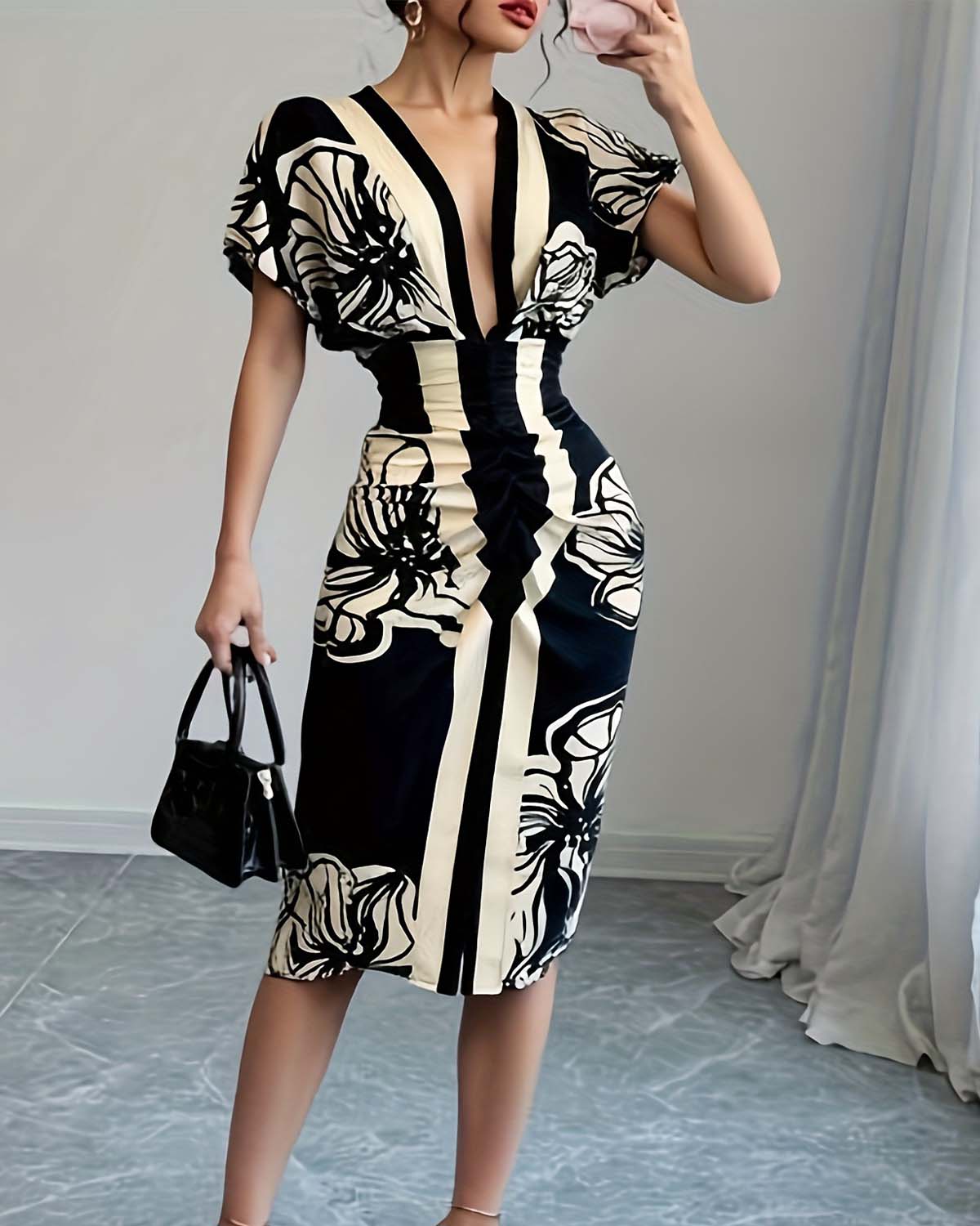 Sansa | Elegant Pleated Dress