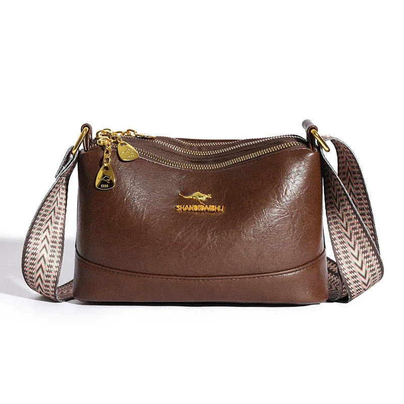 Hélène – Timeless Confidence in a Finnish Leather Shoulder Bag